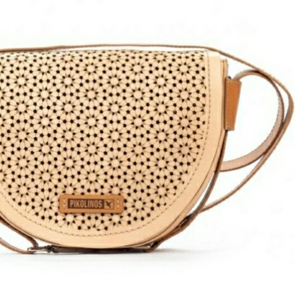 NWOT Pikolinos Gomera Perforated Convertible Bag